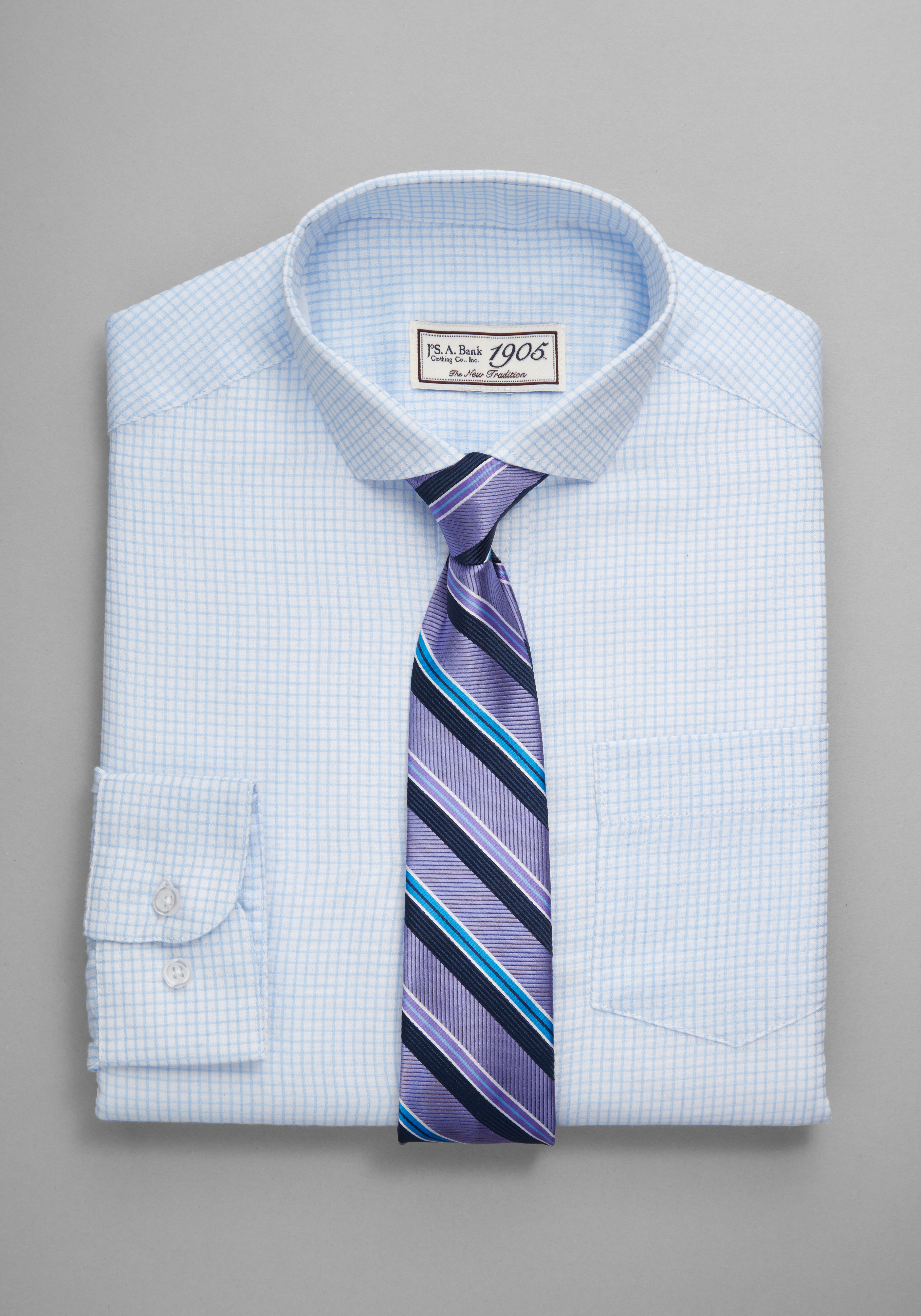 1905 Collection Boys Classic Fit Spread Collar Dress Shirt & Stripe Tie