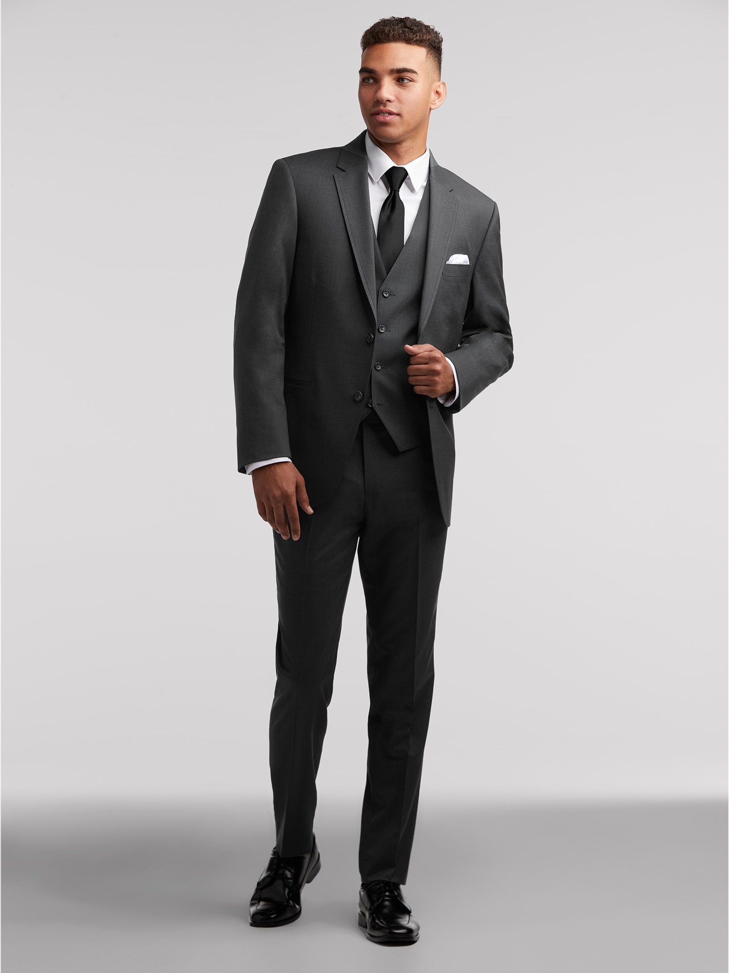 Grey Suit w/ Black Vest [+] - Roblox