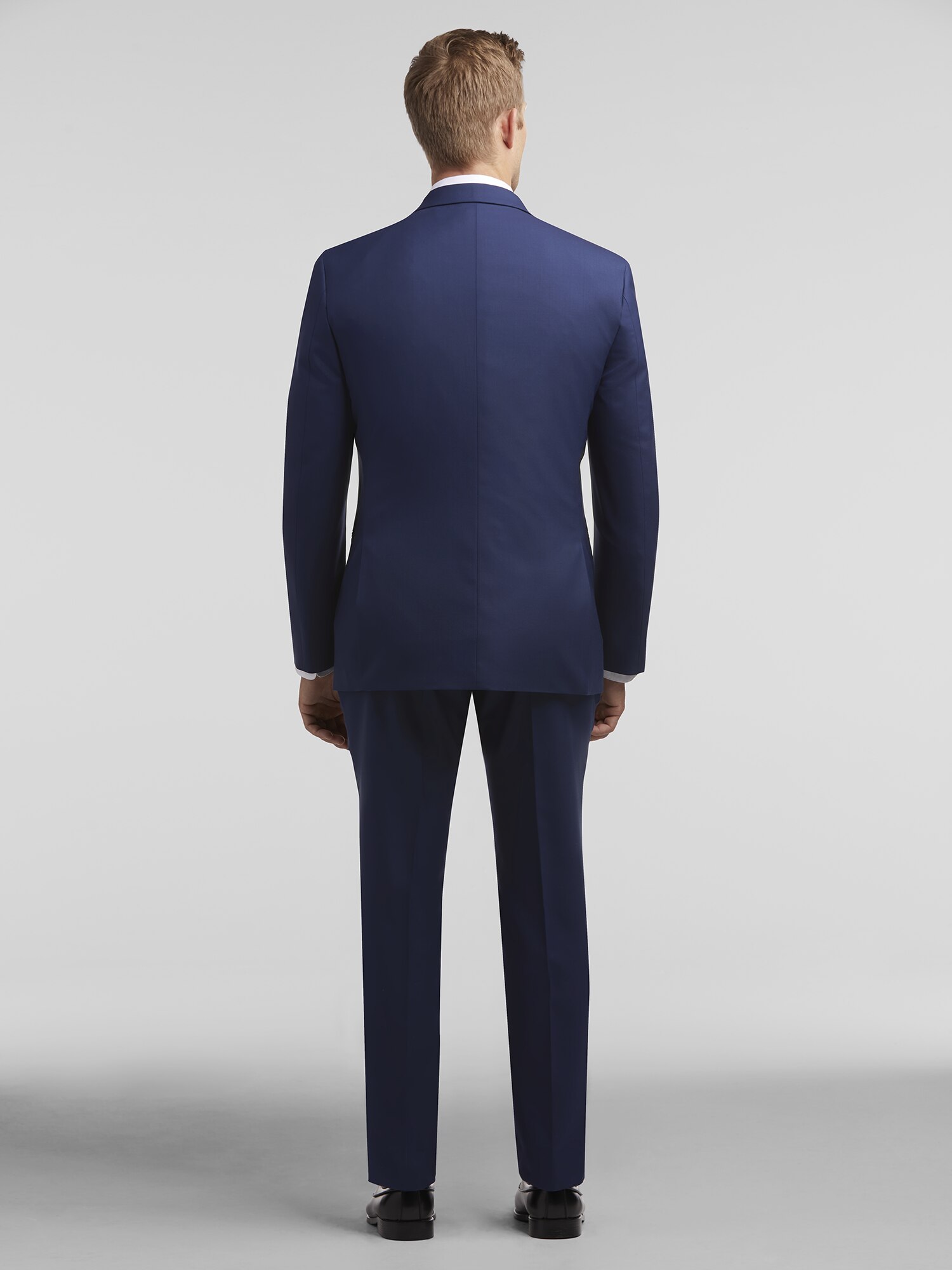 Tuxedo Q&A: How Can I Be Sure My Rental Tuxedo Will Fit?